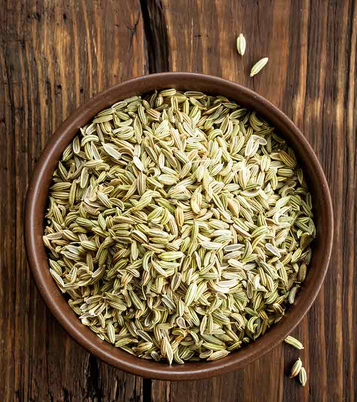 Fennel seeds in bowl